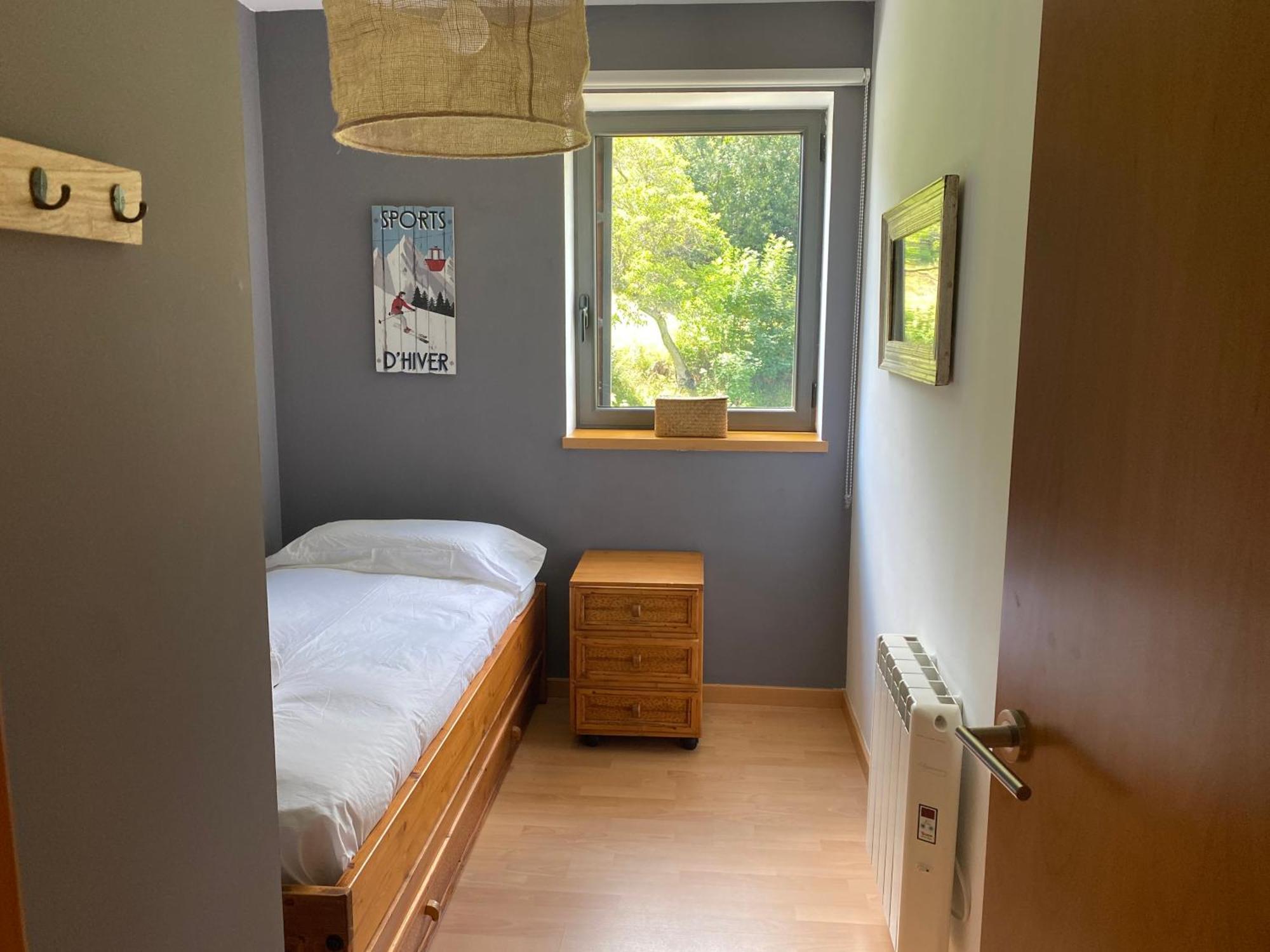 Apartament Hug Roger Valencia D'Aneu 外观 照片