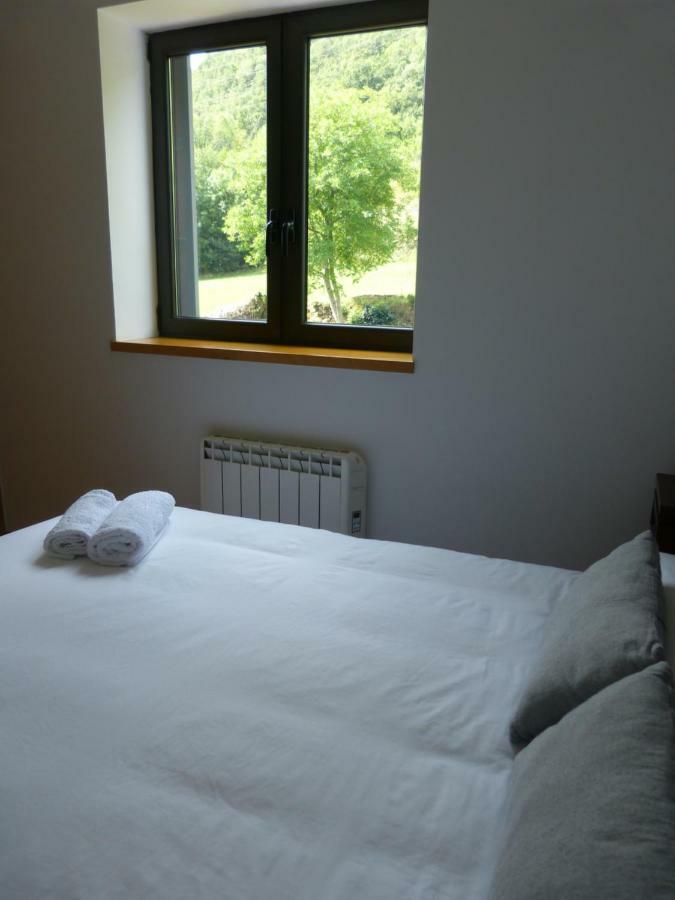 Apartament Hug Roger Valencia D'Aneu 外观 照片