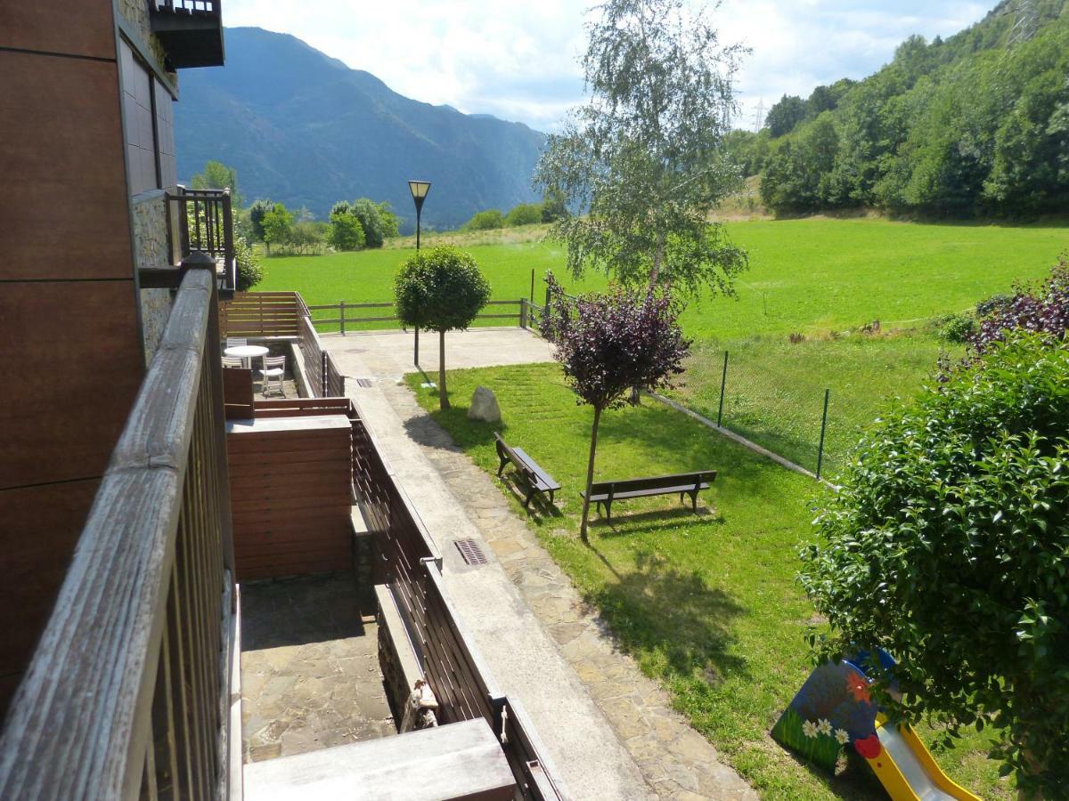 Apartament Hug Roger Valencia D'Aneu 外观 照片