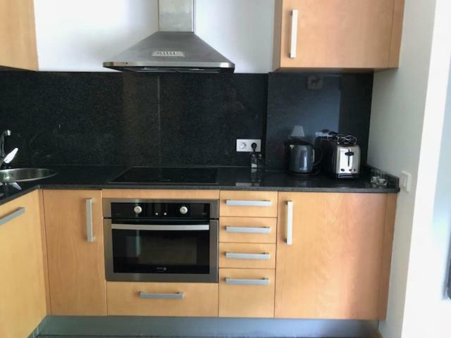 Apartament Hug Roger Valencia D'Aneu 外观 照片